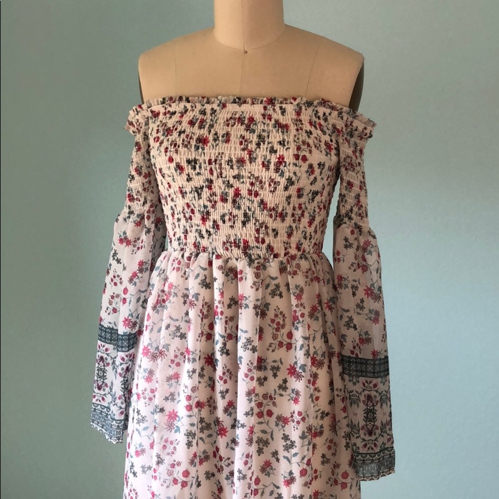 Off the Shoulder Smocked Detail Dress